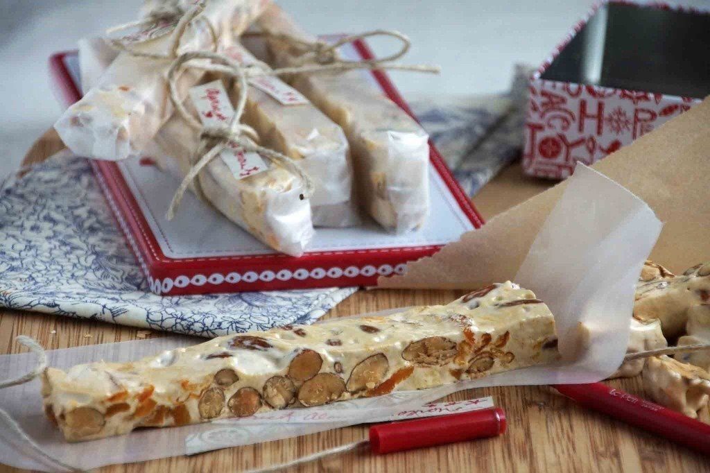 Мягкая нуга с орехами и курагой Torrone morbido тает во рту p_o-2