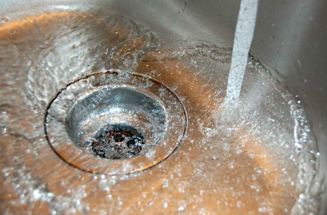 Вода смывает все болезни Вода смывает все болезни