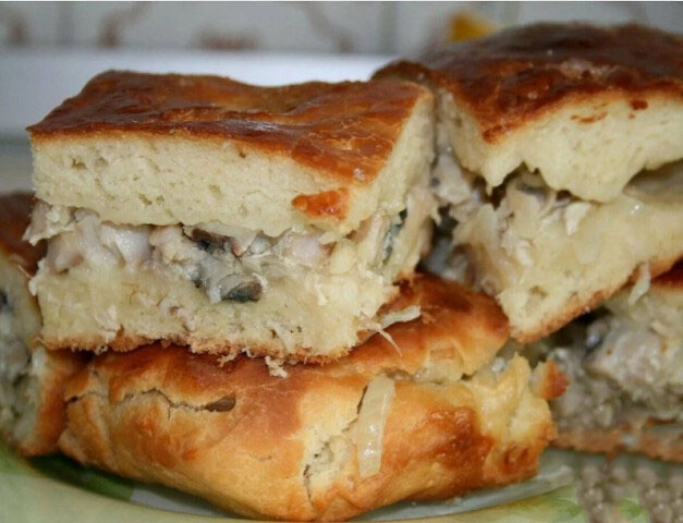 Очень вкусный рыбный пирог на скорую руку