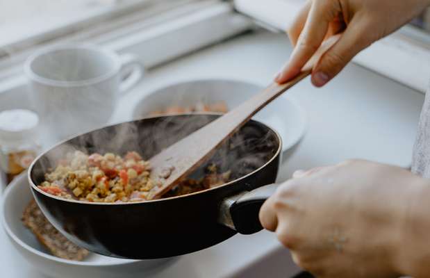 Доктор рассказал, какие продукты нельзя разогревать на следующий день